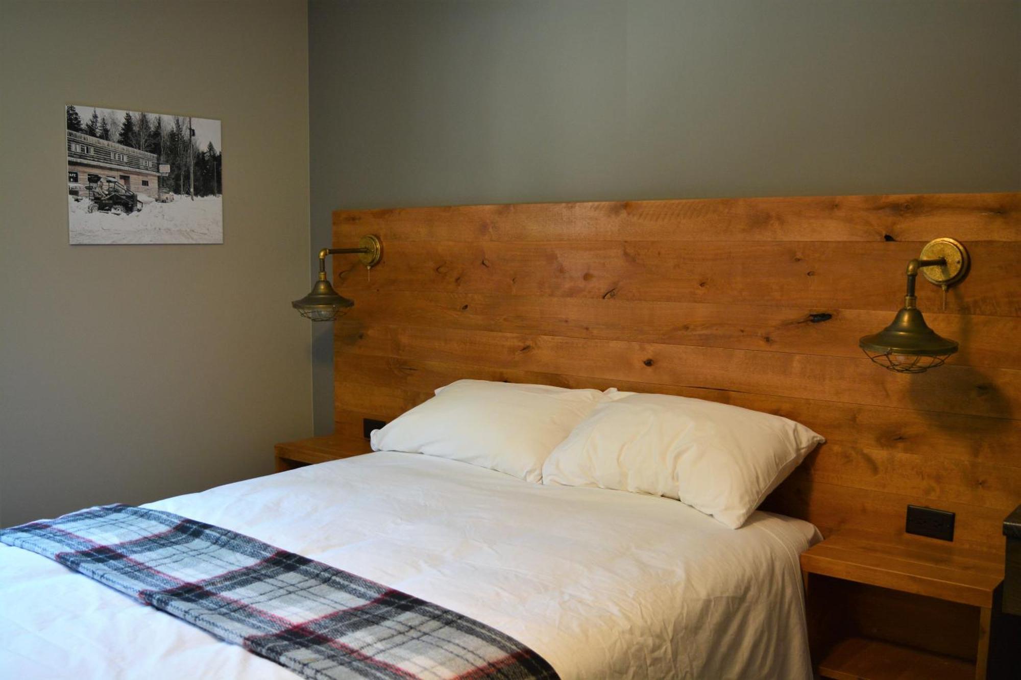 Sasquatch Inn Harrison Mills 외부 사진